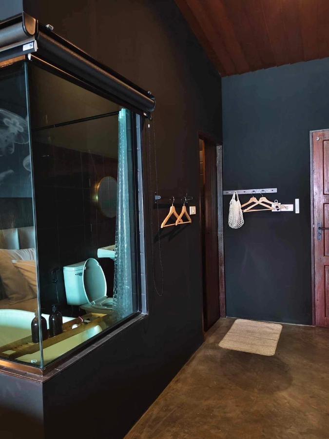 Mr Black & Ms White -Self Check In Accommodation Bangkok Exterior foto