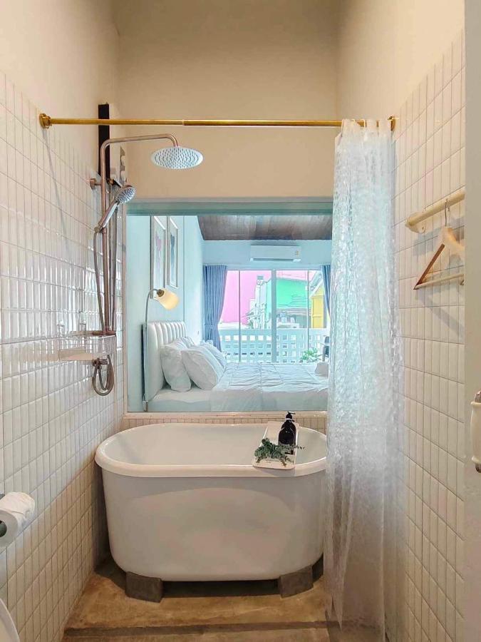 Mr Black & Ms White -Self Check In Accommodation Bangkok Exterior foto